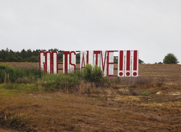 Gillian Laub<br /> <em>God is alive</em>, 2010<br /> Archival pigment ink prints<br /> 11 x 14" and 20 x 24" &nbsp; &nbsp;Shared edition of 8