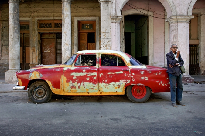 Jeffrey Milstein<br /> <em>Man with Cigar, Havana, Cuba, </em>2004<br /> Archival pigment prints<br /> 16 x 24" &nbsp; &nbsp;Edition of 15<br /> 22 x 33" &nbsp; &nbsp;Edition of 5