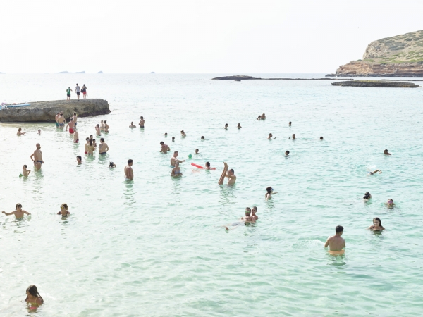 Massimo Vitali<br /> <em>Cala Conta Point, Ibiza,&nbsp;</em> 2016 <br /> Digital C-print<br /> 71.5 x 95.5" &nbsp; &nbsp; <br /> Edition of 6