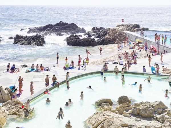 Massimo Vitali<br /> <em>Piscina das Mares Left, Portugal,&nbsp;</em> 2016 <br /> Digital C-print<br /> 71.5 x 95.5" &nbsp; &nbsp; <br /> Edition of 6