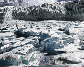 Matthew Albanese<br /> <em>Icebreaker</em><br /> Digital C print<br /> 30 x 20" &nbsp; &nbsp;Edition of 10&nbsp;<br /> 50 x 33" &nbsp; &nbsp;Edition of 5&nbsp;