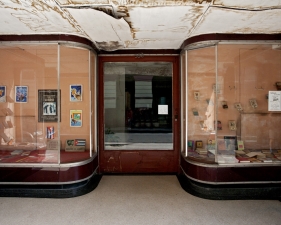 Jeffrey Milstein<br /> <em>Book Store Santiago </em>2004<br /> Archival pigment prints<br /> 16 x 24" &nbsp; &nbsp;Edition of 15<br /> 22 x 33" &nbsp; &nbsp;Edition of 5