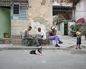 Jeffrey Milstein<br /> <em>Chess Game, Havana, Cuba, </em>2004<br /> Archival pigment prints<br /> 16 x 24" &nbsp; &nbsp;Edition of 15<br /> 22 x 33" &nbsp; &nbsp;Edition of 5