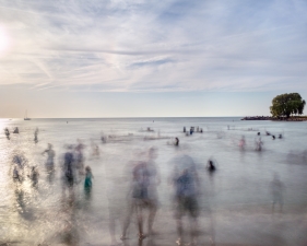 Matthew Pillsbury<br /> <i>Edgewater Beach #3, Cleveland</i>, 2017&nbsp;(TV17020)<br /> Archival pigment ink prints<br /> 20 x 24" &nbsp; &nbsp;Edition of 10<br /> 30 x 40" &nbsp; &nbsp;Edition of 6 (plus 2 APs)<br /> 50 x 60" &nbsp; &nbsp;Edition of 2 (plus 1 AP)