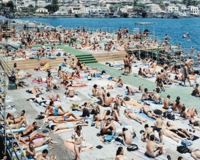 Massimo Vitali<br /> <em>Solarium Verticale&nbsp;</em>(#2815)<br /> Chromogenic print with Diasec mount&nbsp; &nbsp;<br /> Edition of 6